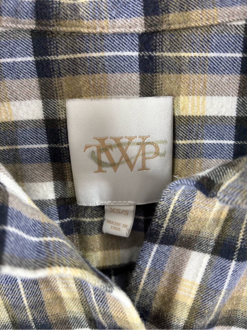 Relaxed Plaid Button-Down Shirt in Beige and Olive - Picture 4 of 6